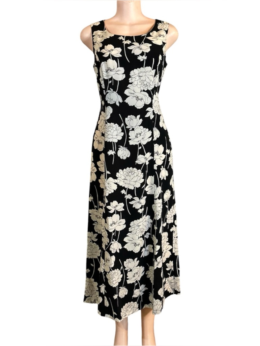 Vintage 90s Sleeveless Floral Maxi Dress Sz 6 Black White  Grunge Whimsigoth